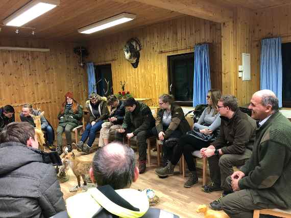 Besuch in der Werkstatt Natur mit Schülerinnen und Schülern