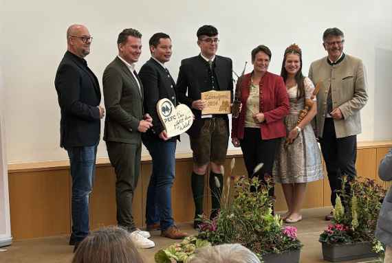 Überreichung Zdimal-Preis an Schüler