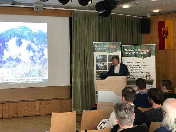 Rechtsfragen zum Thema Wald werden geklärt