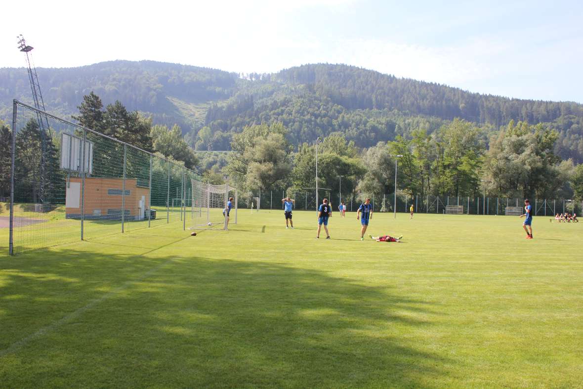Der Ball ist im Tor