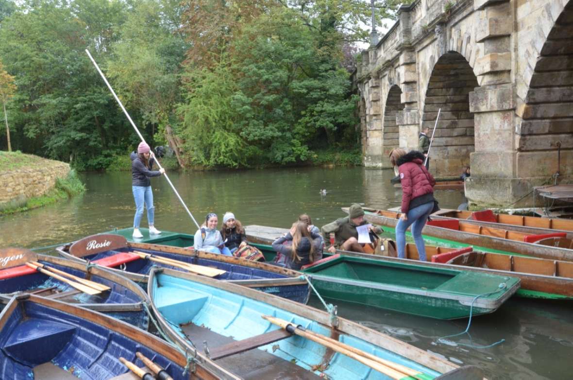 Mit Booten unterwegs in England