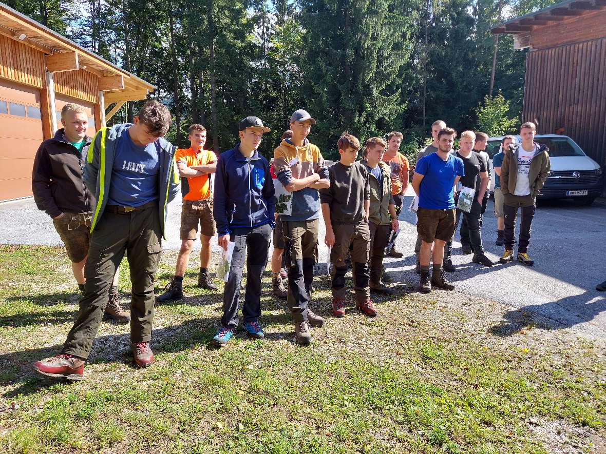 Gruppenfoto auf der Fleischhackeralm