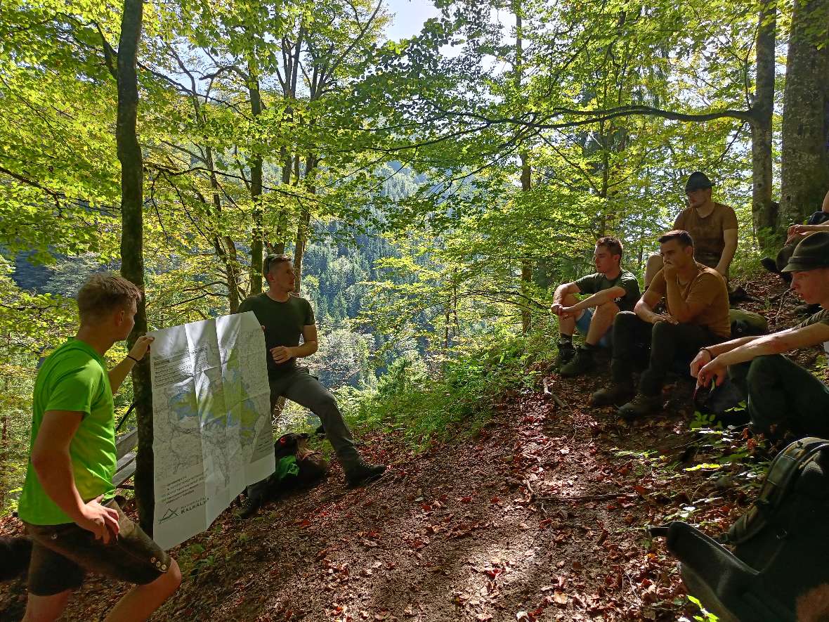 Vortrag über den Nationalpark Kalkalpen im Wald