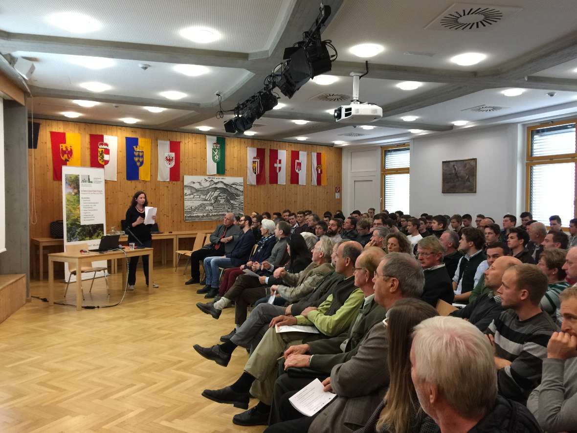 Einleitende QWorte zu den Vorträgen im Festsaal