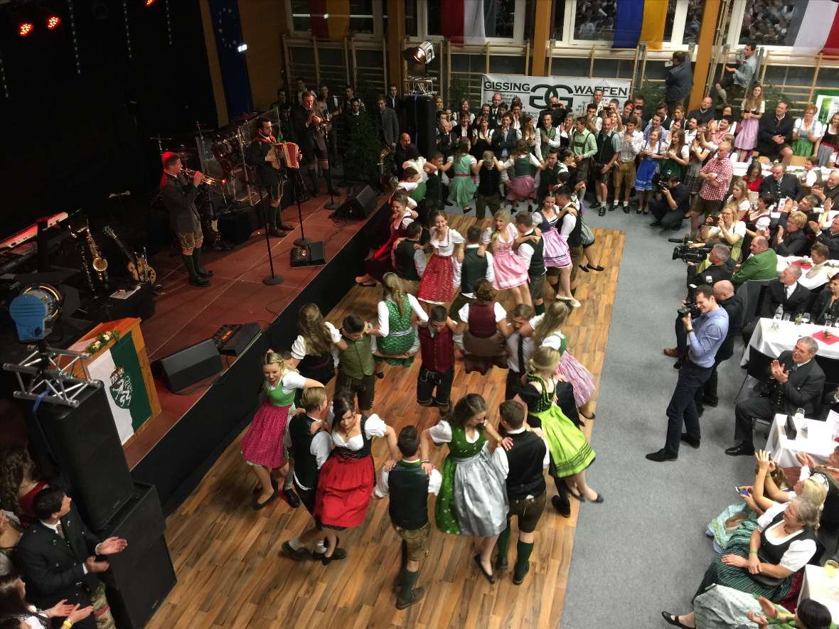 Die Polonaise nähert sich ihrem Höhepunkt