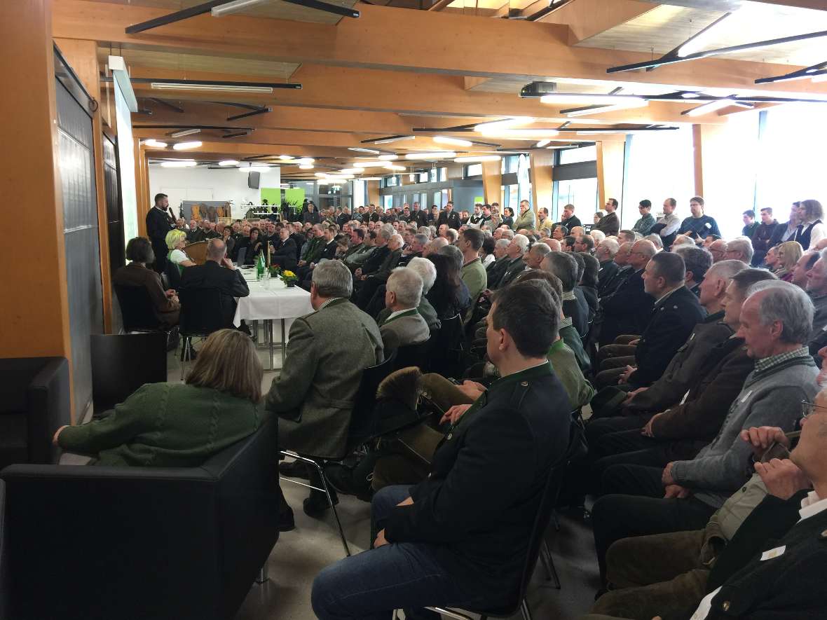 Die Aula ist sehr gut besucht