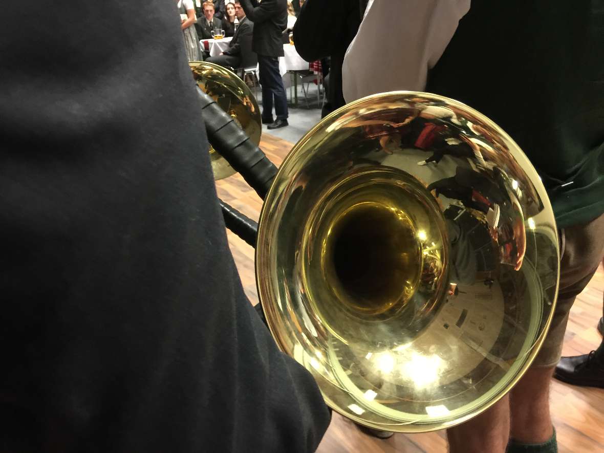 Ein Jagdhorn aus der Nähe